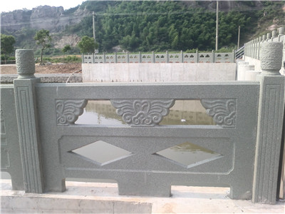 上海仿石河道护栏